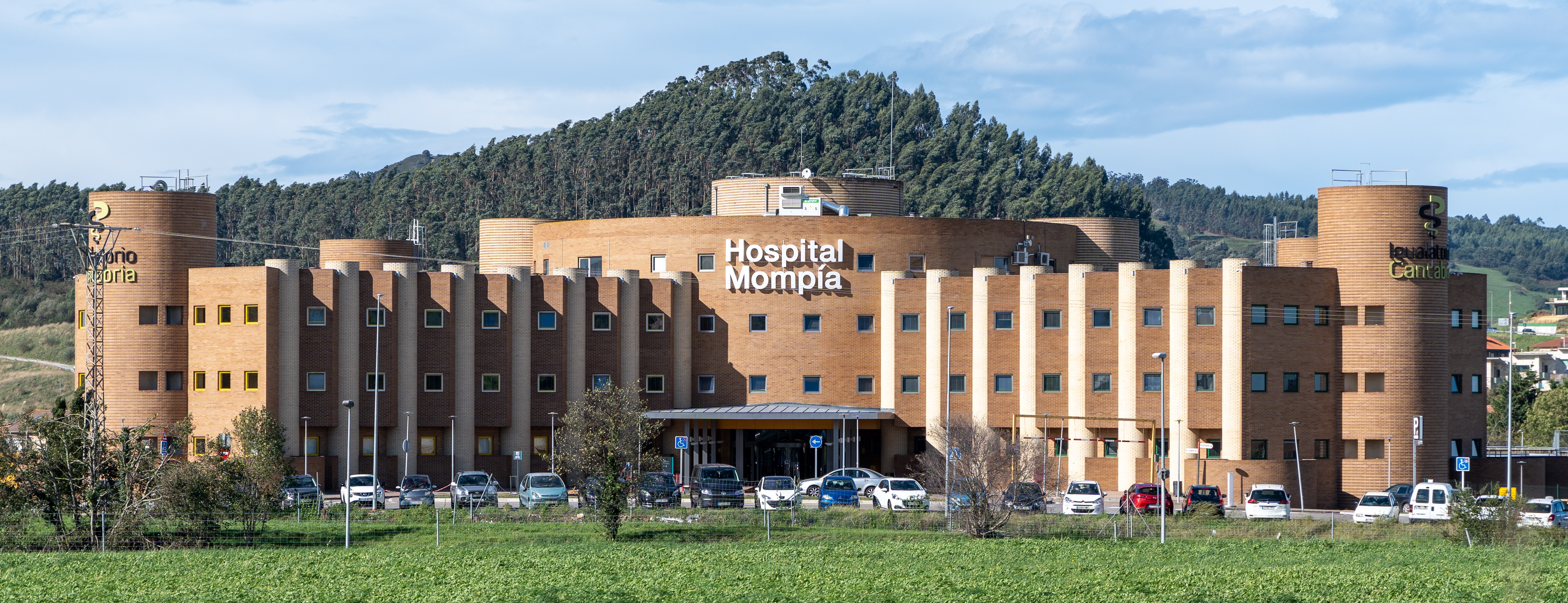 Hospital Mompía fachada